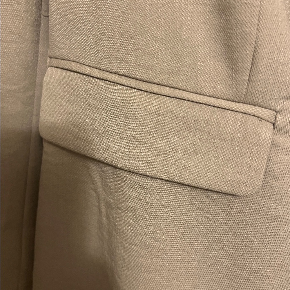 BCBG Oversized Blush/Taupe Blazer - Picture 4 of 9